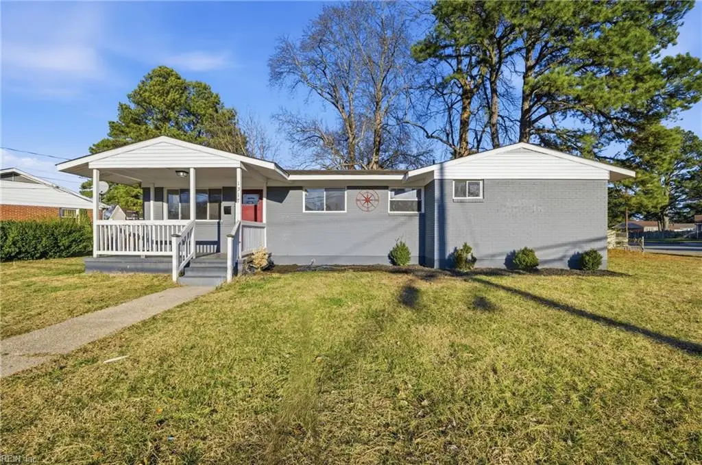 1517 Ekstine Drive, Portsmouth, VA 23701 - Image #1