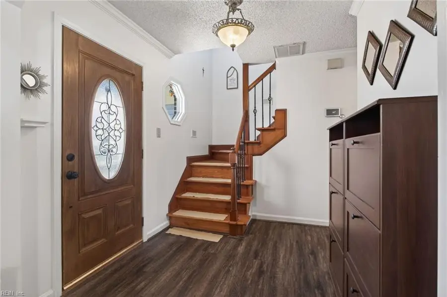 4712 Brompton Drive, Virginia Beach, VA 23456 - Image #3