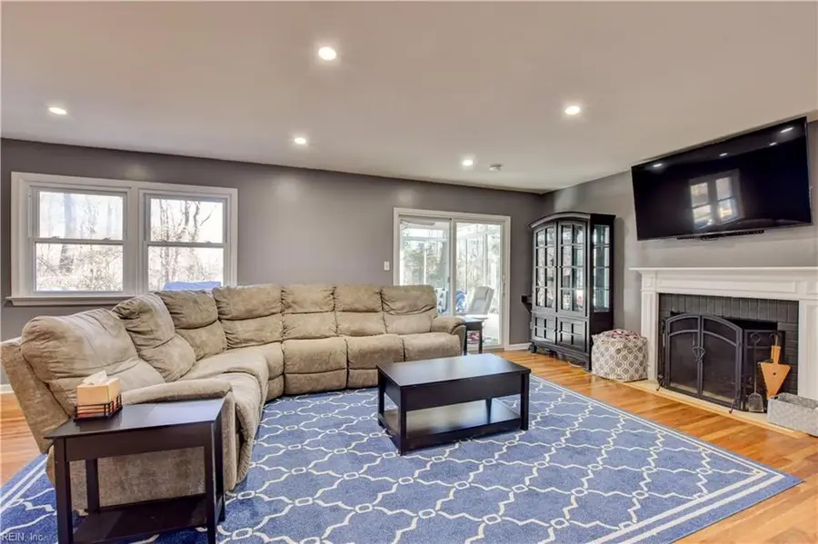 26 Meadow Creek Drive, Newport News, VA 23608 - Image #2