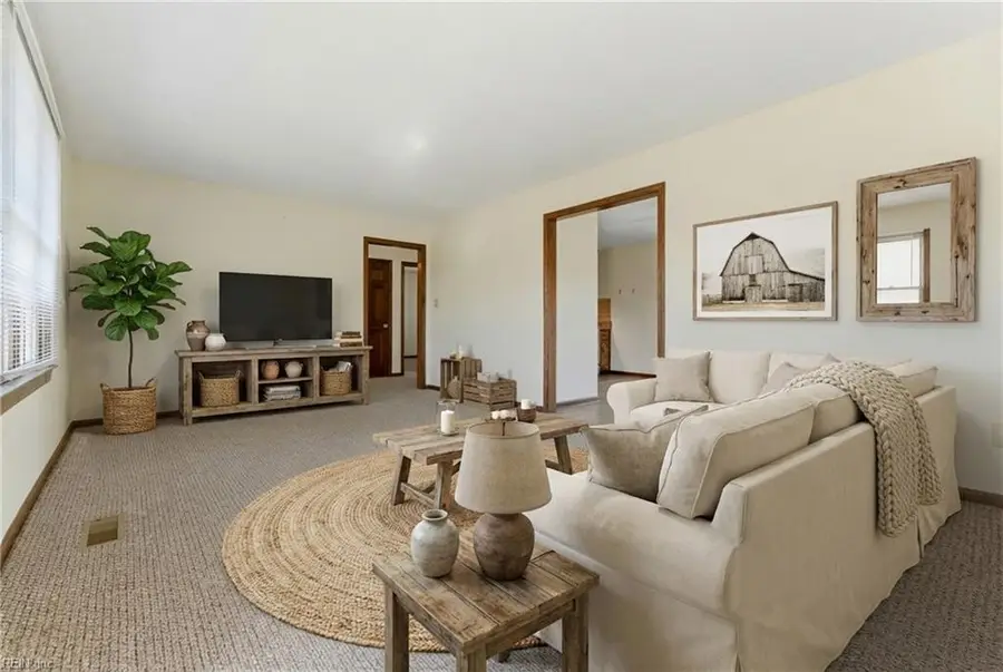 108 Hawthorne Drive, Elizabeth City, NC 27909 - #3