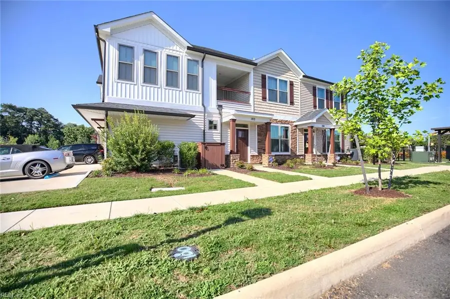 102 Watermark Way, Hampton, VA 23666 - Image #2