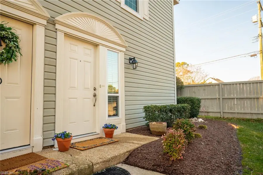 455 Chatterton Drive, Virginia Beach, VA 23454 - Image #2