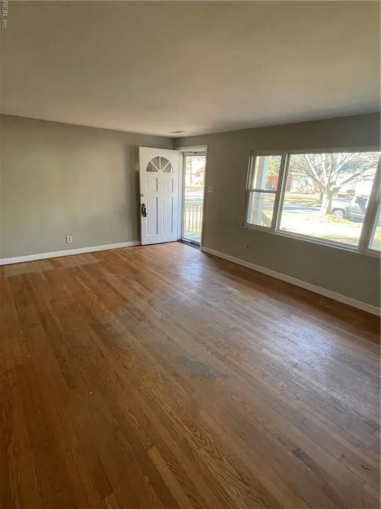 3651 Wedgefield Avenue, Norfolk, VA 23502 - Image #2