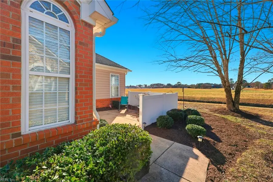 110 Villa Drive, Smithfield, VA 23430 - Image #2