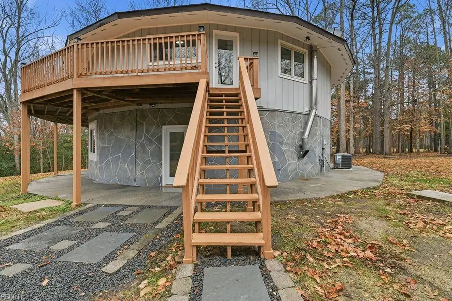 5614 Fairfield Lane, Hayes, VA 23072 - #2