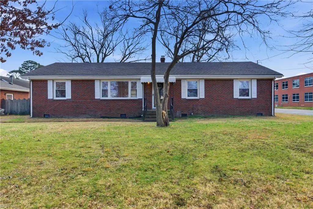 2725 Greendale Avenue, Norfolk, VA 23518 - Image #1