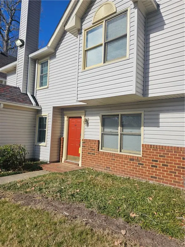 4 Verde Quay Quay #F, Hampton, VA 23666