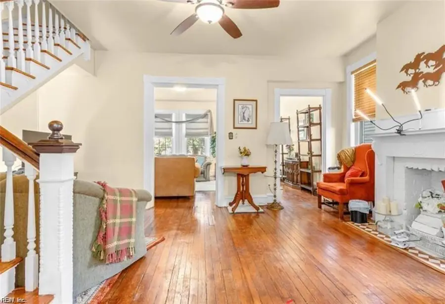 717 Redgate Avenue, Norfolk, VA 23507 - Image #2