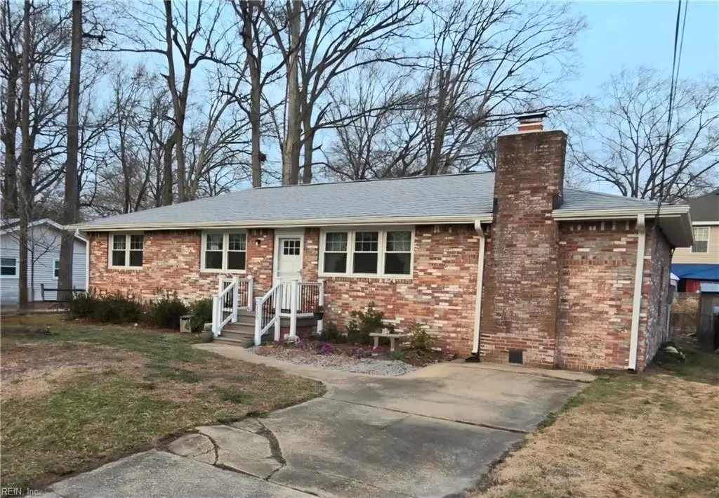 2108 Lockard Avenue Avenue, Chesapeake, VA 23320 - Image #1