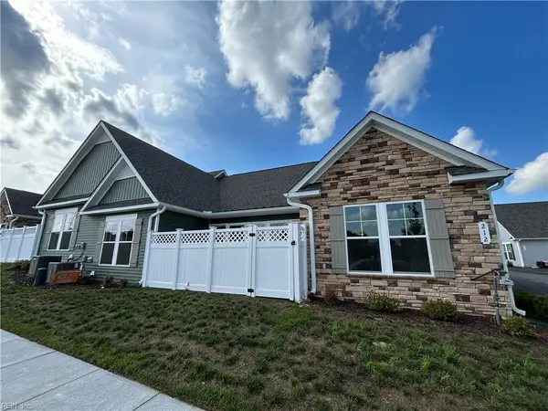 212 St Pauls Avenue #30-4, Smithfield, VA 23430