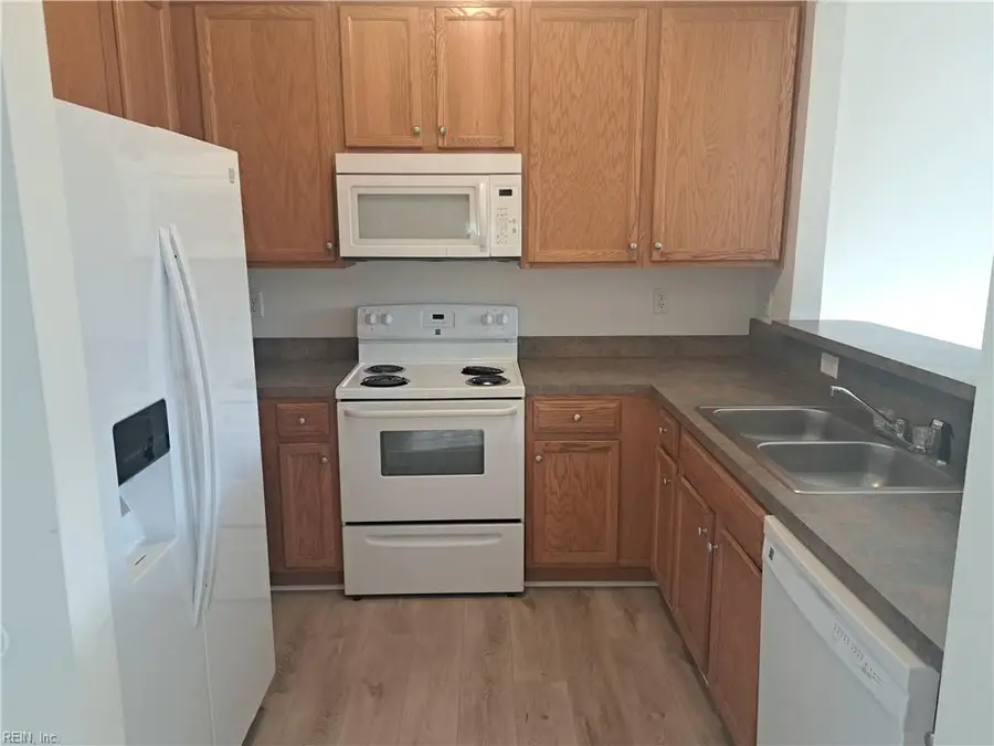 2381 Bizzone Circle, Virginia Beach, VA 23464 - Image #2