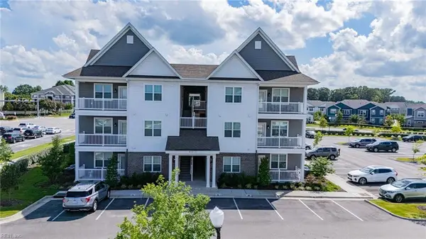 1724 Dromolin Drive #202, Virginia Beach, VA 23456