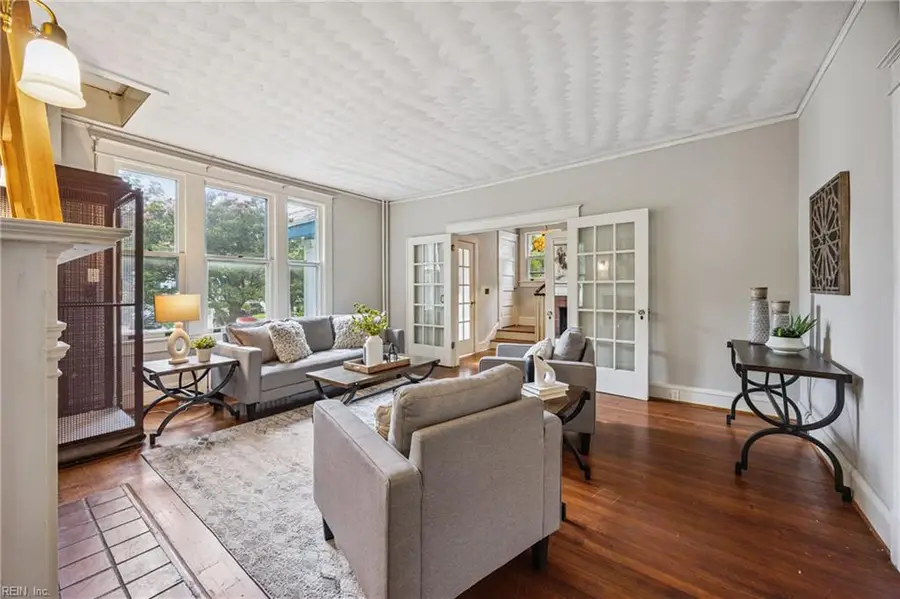 221 E 40th Street, Norfolk, VA 23504 - Image #2