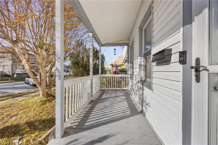 406 Lee Street, Hampton, VA 23669 - Image #2
