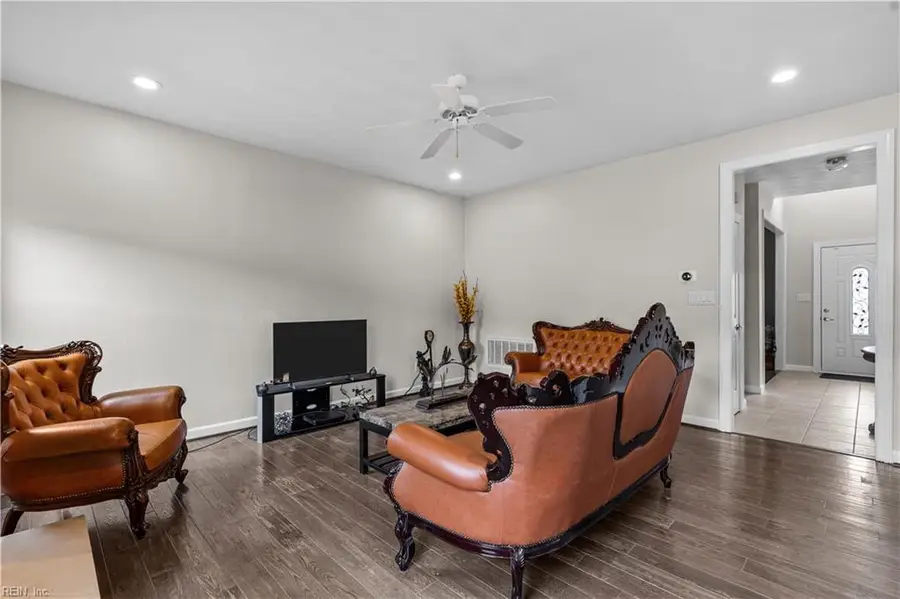 202 Ferguson Place, Suffolk, VA 23435 - Image #3