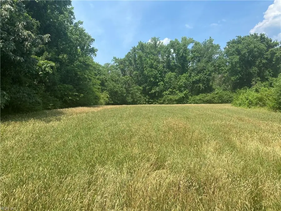 1916 Land Of Promise Road, Chesapeake, VA 23322 - Image #3