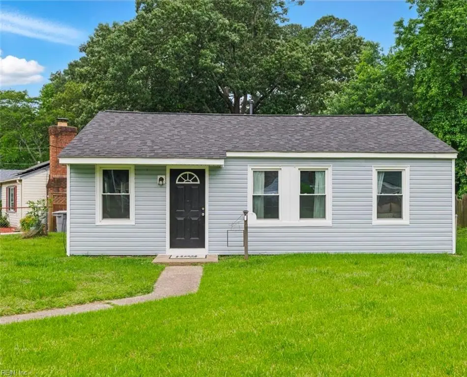 400 Cedar Drive, Hampton, VA 23669 - Image #1
