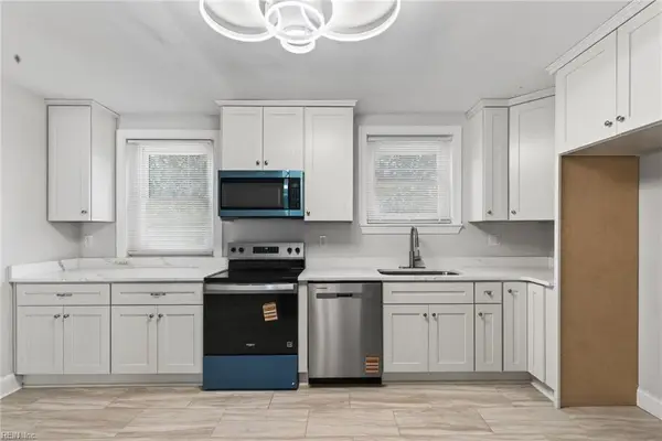 412 West Road, Portsmouth, VA 23707