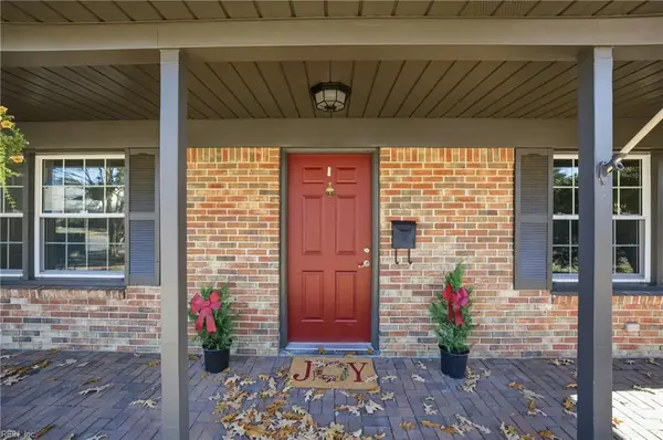 804 Roberto Drive, Newport News, VA 23601