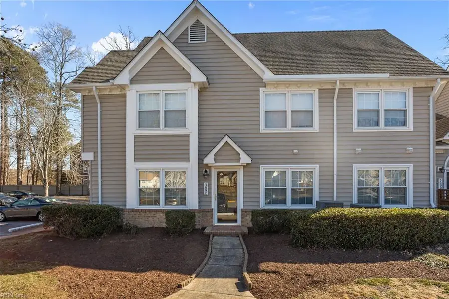 309 Wimbledon Chase #E, Chesapeake, VA 23320 - Image #2