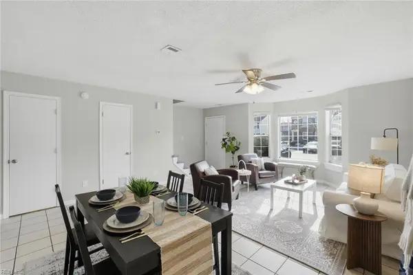 36 S Gawain Way, Hampton, VA 23669