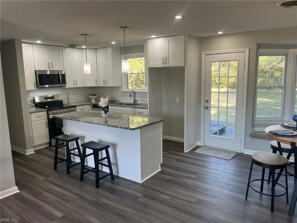 116 Rollingswood Road, Chesapeake, VA 23325 - Image #1