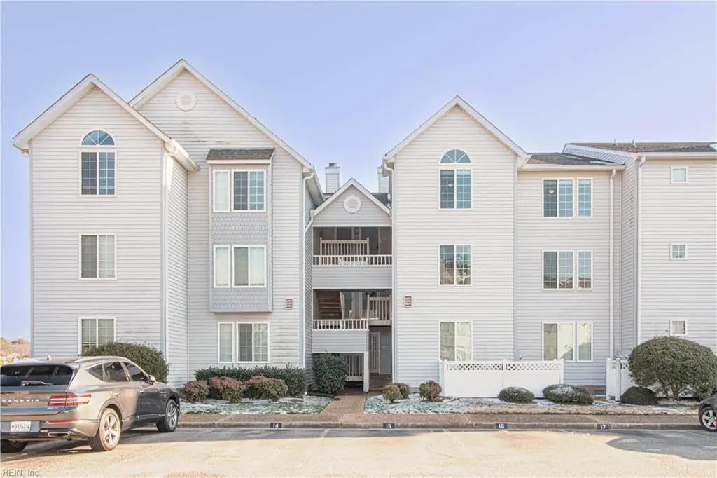 221 Island Cove Court #C, Hampton, VA 23669 - Image #1