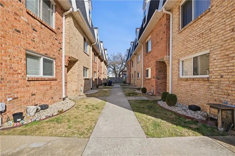 1138 Hillside Avenue #E, Norfolk, VA 23503 - Image #2
