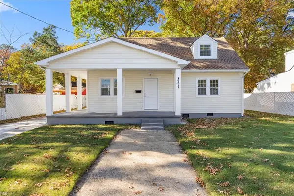 8227 Briarwood Circle, Norfolk, VA 23518