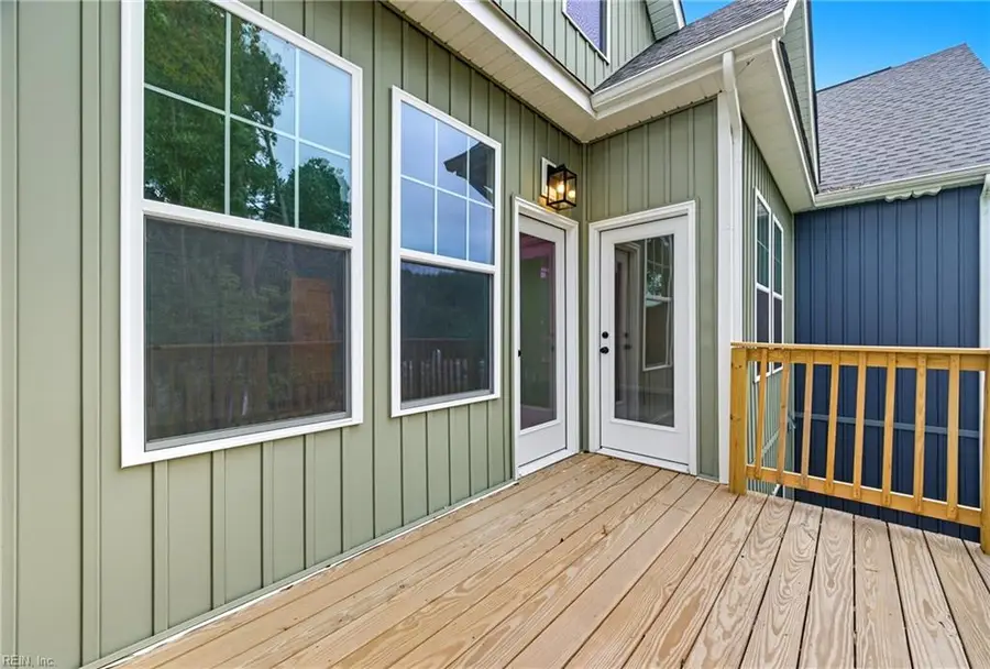 14307 Old Courthouse Way #B, Newport News, VA 23602 - #3