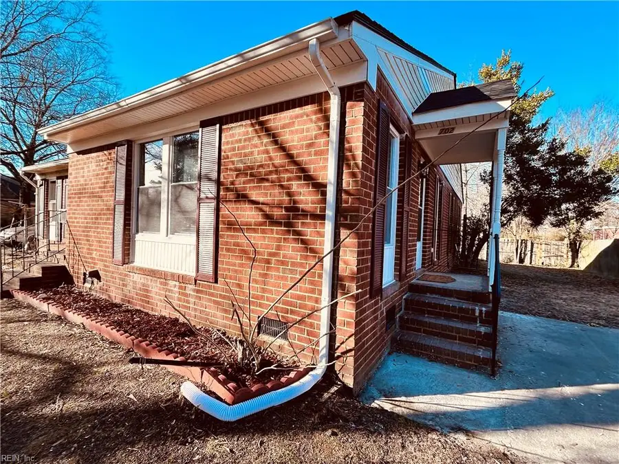 702 Howard Place, Norfolk, VA 23504 - Image #2