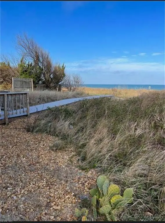 1222 E Ocean View Ave Avenue #204, Norfolk, VA 23503 - Image #2