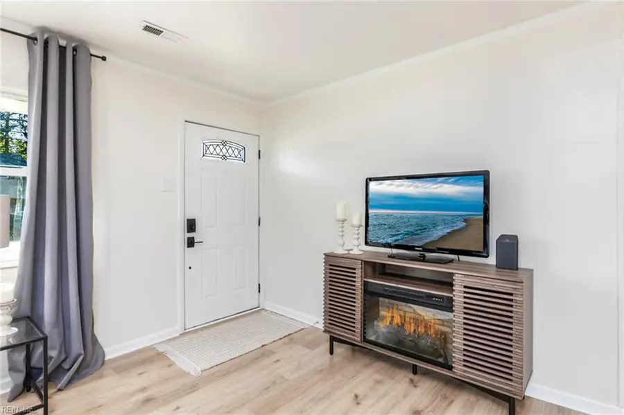 1923 Rawood Drive, Hampton, VA 23663 - #3