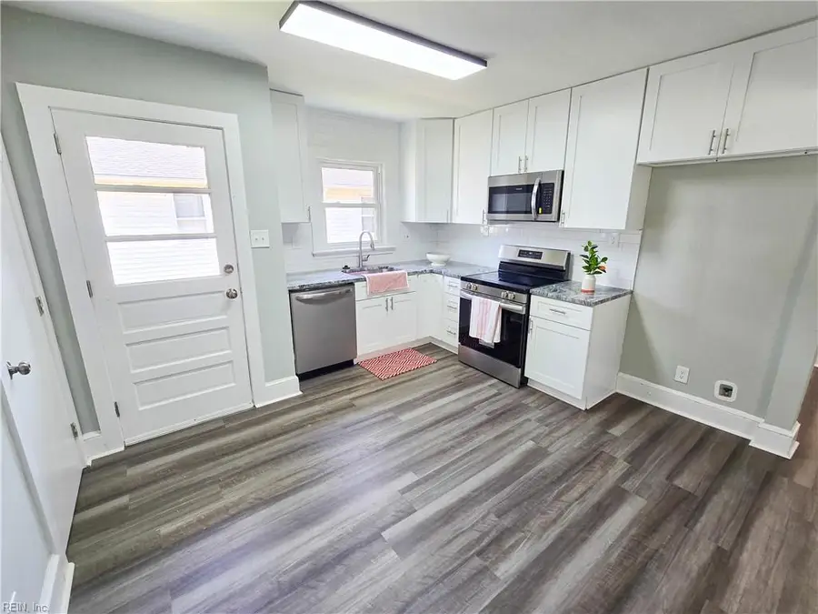 120 Oak Street, Suffolk, VA 23434 - #3