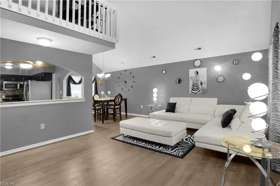 4088 Sherman Oaks Avenue, Virginia Beach, VA 23456 - Image #2