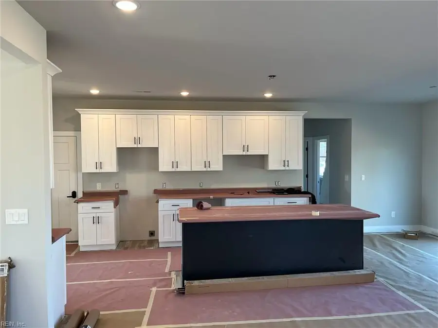 1453 Whittamore Road, Chesapeake, VA 23322 - #3