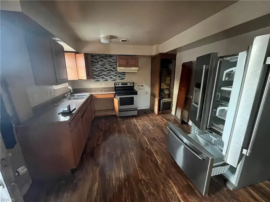 3747 S Cape Henry Avenue, Norfolk, VA 23502 - #2