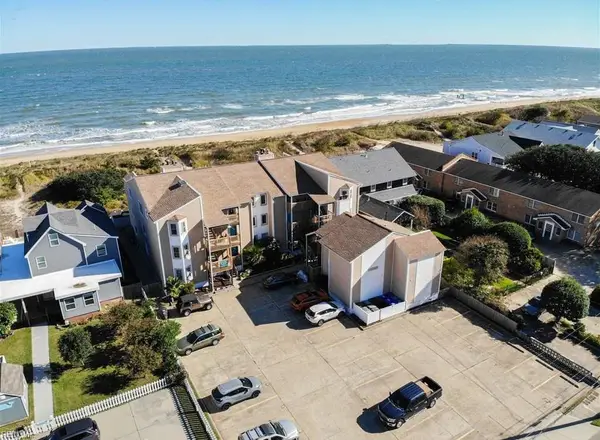 1634 E Ocean View Avenue #2B, Norfolk, VA 23503