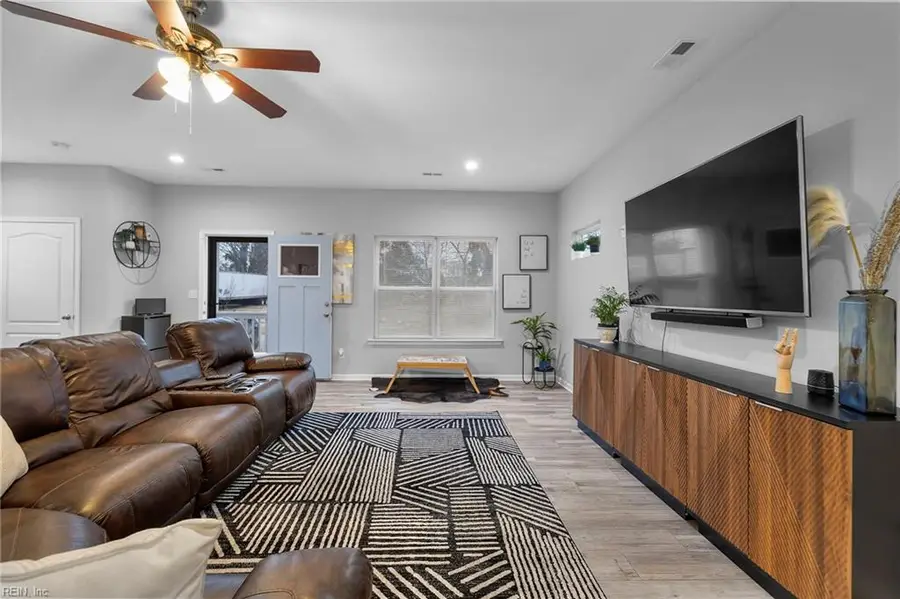 111 E 29th Street, Norfolk, VA 23504 - #2