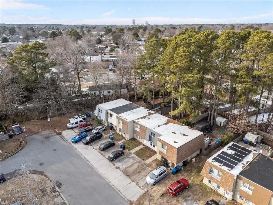 3737 Bancroft Drive, Virginia Beach, VA 23452 - #2