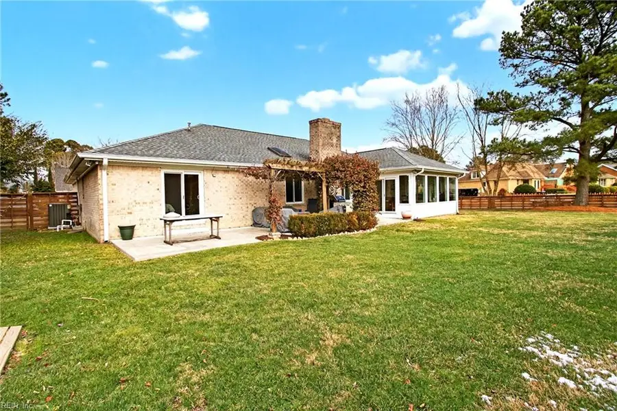 943 Camino Real S, Virginia Beach, VA 23456 - #2