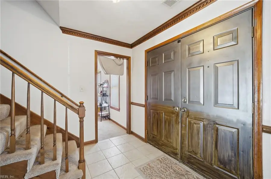 905 Laurie Court, Virginia Beach, VA 23464 - Image #3