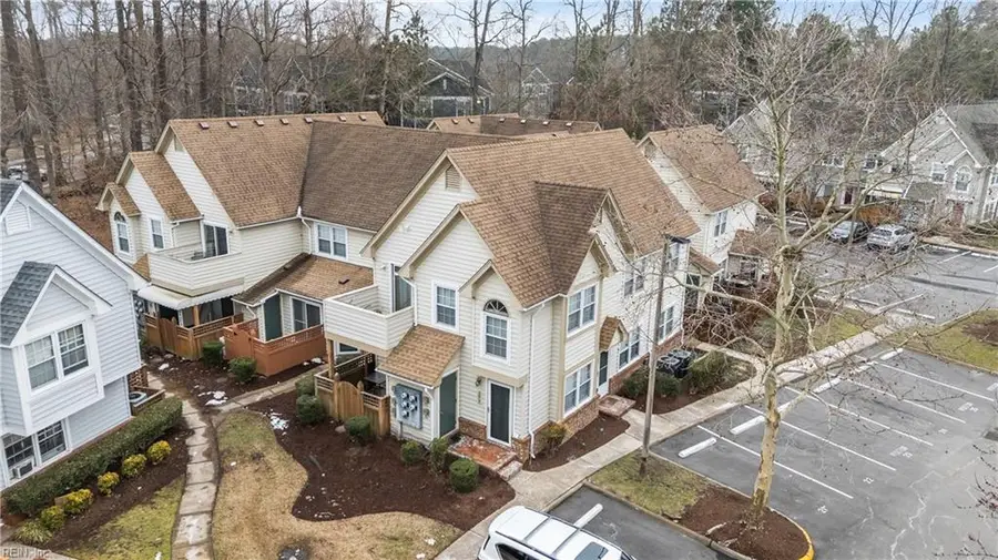 305 Wimbledon Chase #E, Chesapeake, VA 23320 - Image #2