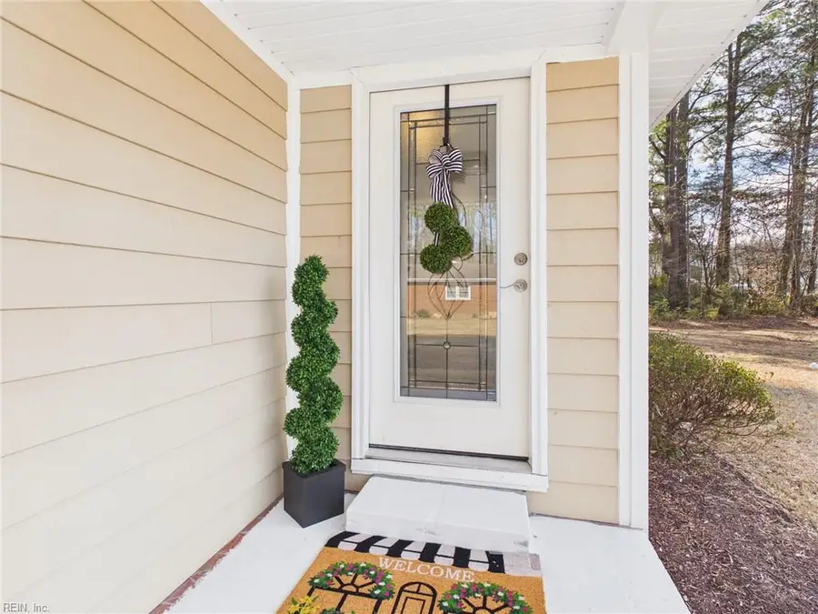 4817 Charlton Drive, Chesapeake, VA 23321 - #3