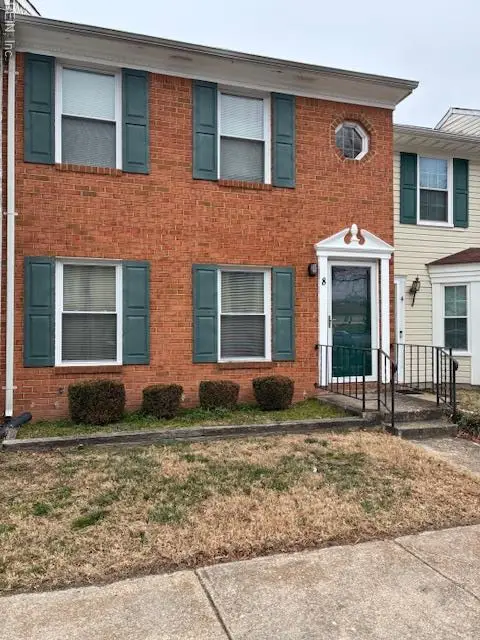 8 N Gawain Way, Hampton, VA 23669