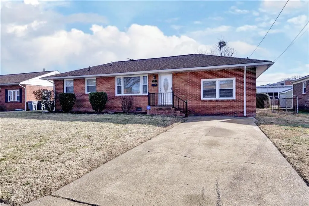 17 Prince George Drive, Hampton, VA 23669 - #1