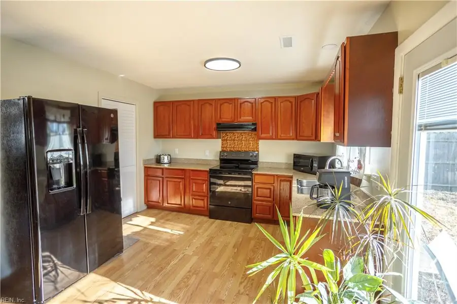 661 Orangewood Drive, Virginia Beach, VA 23456 - #3