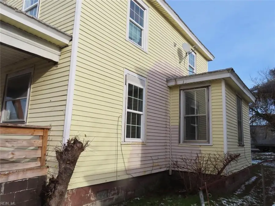 318 Pinner Street, Suffolk, VA 23434 - #2