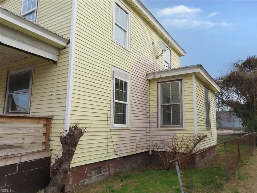 318 Pinner Street, Suffolk, VA 23434 - #3