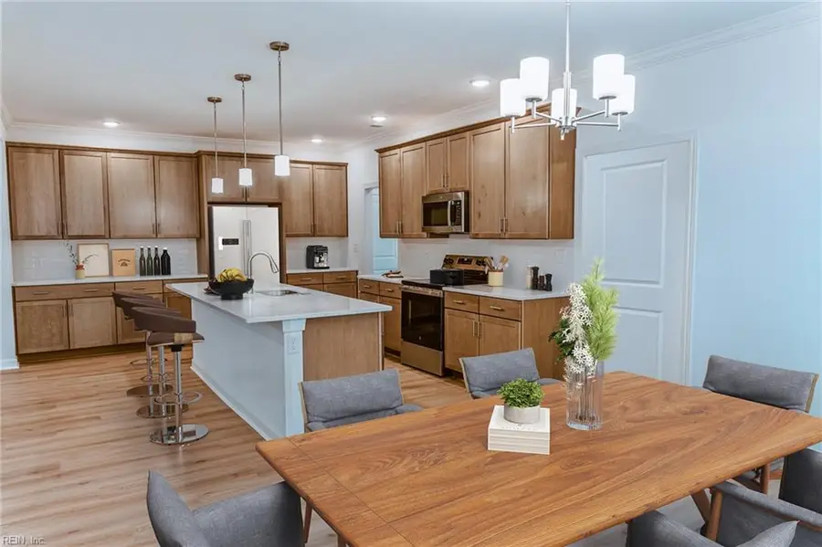 708 Crestfield Drive, Chesapeake, VA 23320 - Image #2